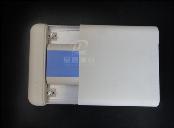 200防撞護(hù)墻板2.jpg 200防撞護(hù)墻板2.jpg