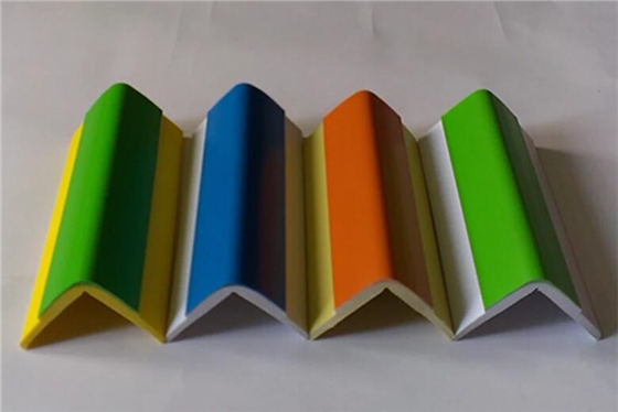 橡膠護(hù)角1.jpg 橡膠護(hù)角1.jpg