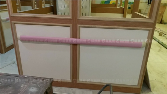 香港養(yǎng)老院89扶手31.jpg 香港養(yǎng)老院89扶手31.jpg