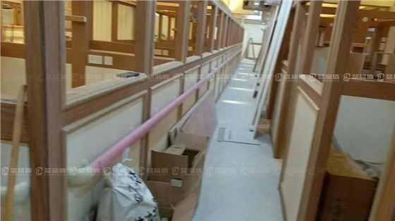 養(yǎng)老院扶手.jpg 養(yǎng)老院扶手.jpg