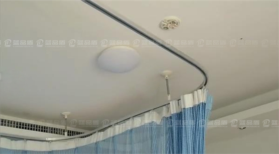 佛山某養(yǎng)老院隔簾軌道1.jpg 佛山某養(yǎng)老院隔簾軌道1.jpg