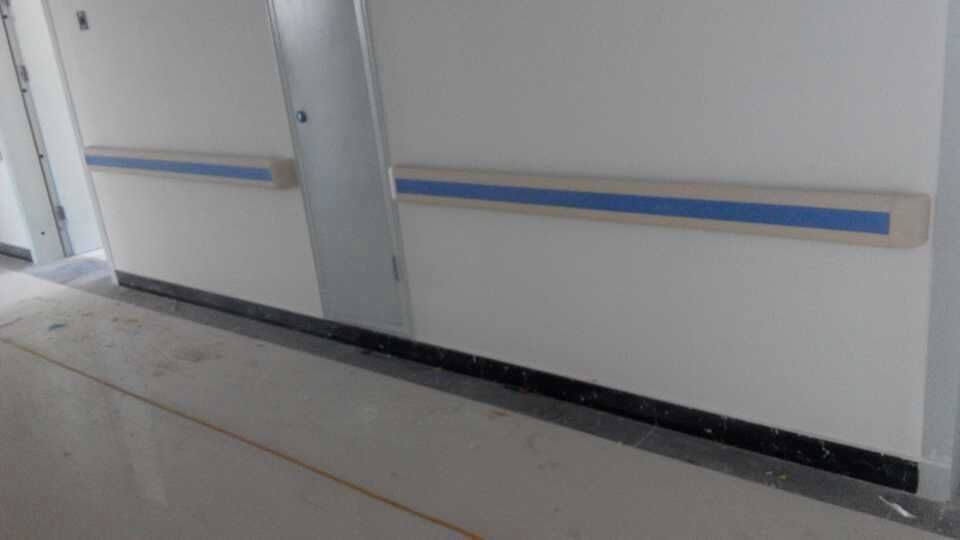 藍(lán)品盾PVC防撞扶手的新客戶-云南昆明