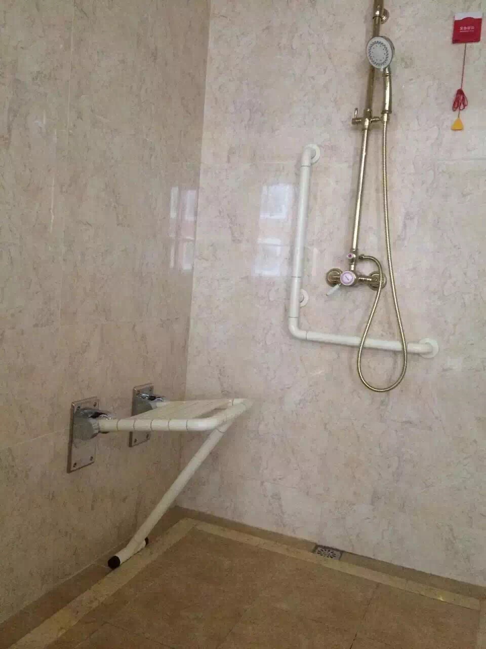 【上?！磕猃埿l(wèi)浴扶手，質量不錯，種類也齊全