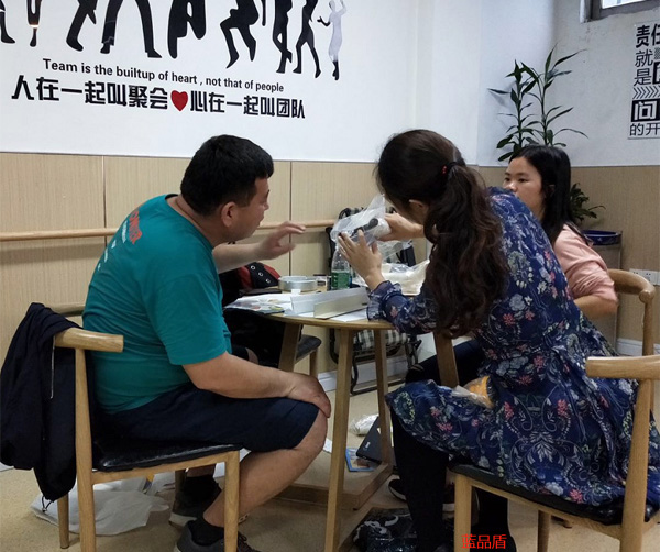 專業(yè)無(wú)障礙扶手生產(chǎn)