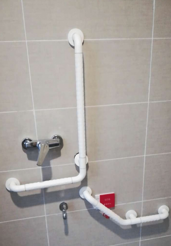 衛(wèi)生間蹲便老人用扶手